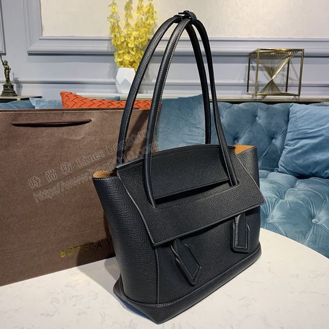 Bottega Veneta女包 純銅五金 寶緹嘉單肩女包 BV大號手提包 壓紋牛皮手拎包  gxz1081